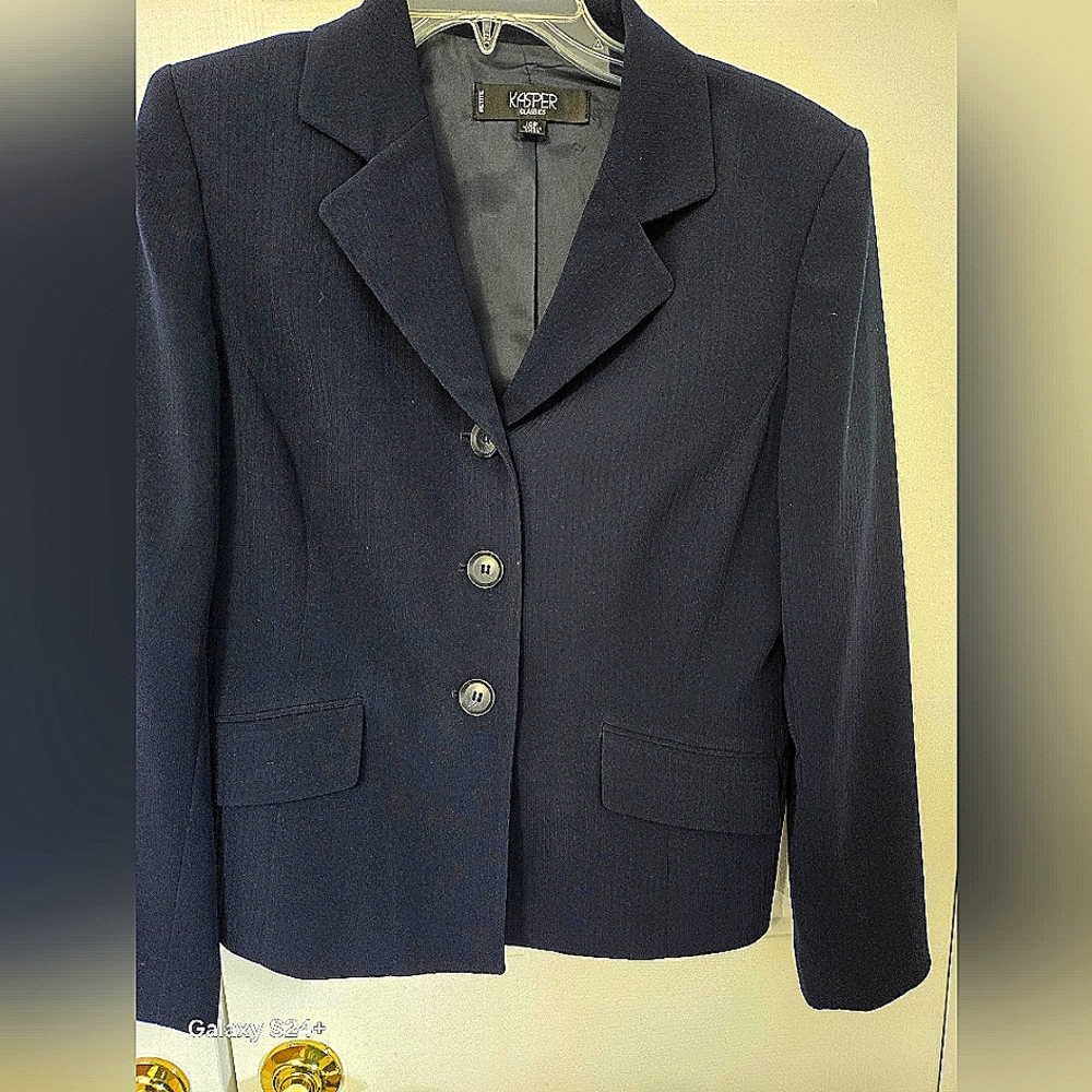 Ladies Navy suit